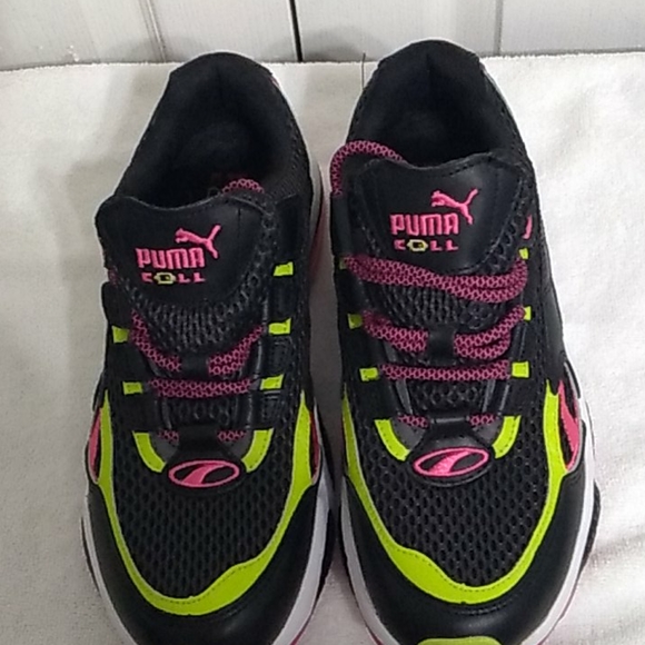 Puma Ladies Stylish Sneakers - Picture 5 of 6